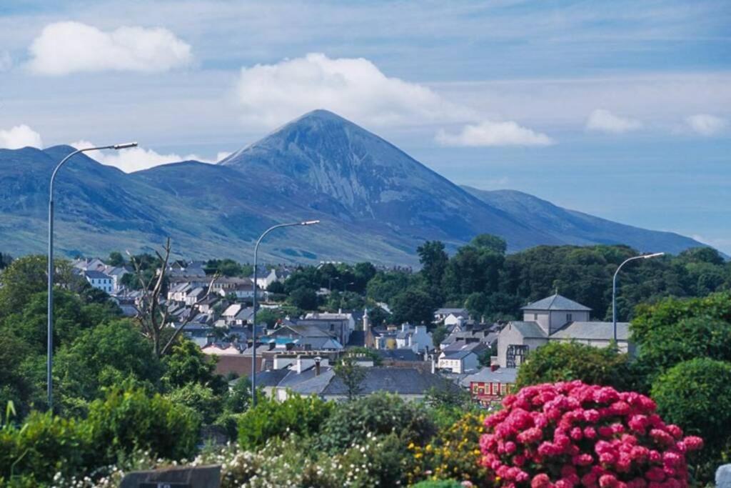 Apartament Clew Bay Balcony Views - Westport Quay Apt Zewnętrze zdjęcie